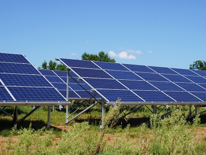 ドローンによる太陽光発電モジュール点検サービス